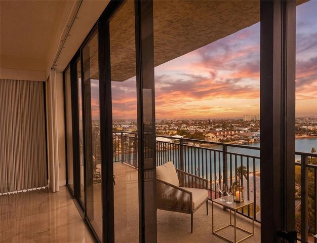 7600 BAYSHORE DRIVE 901, Treasure Island, FL 33706