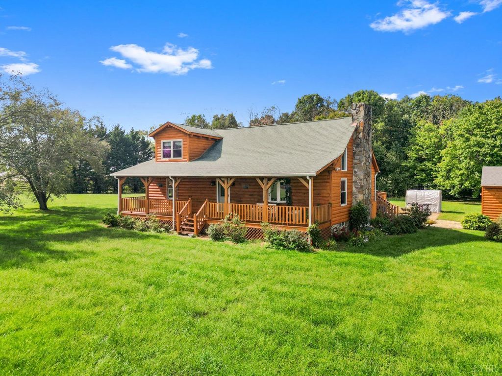 2755 Promise Land Road, Appomattox, VA 24522
