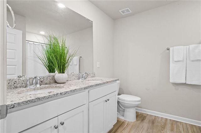 1158 Burlington Pass Drive, Mobile, AL 36608