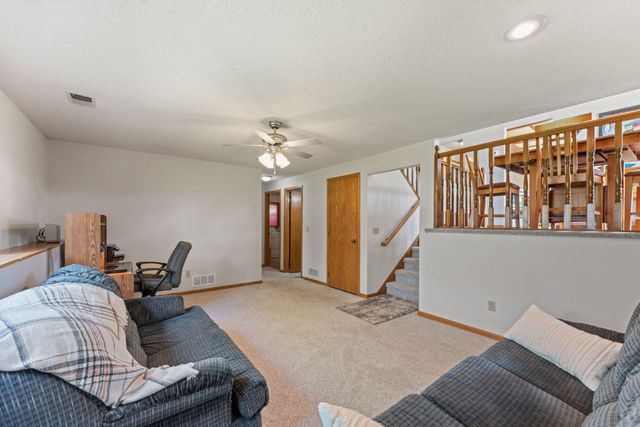 2416 95th Avenue N, Brooklyn Park, MN 55444