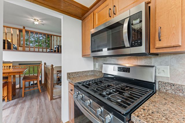 2416 95th Avenue N, Brooklyn Park, MN 55444