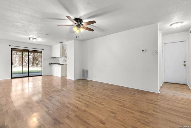9749 MISTY ASH DR, Converse, TX 78109
