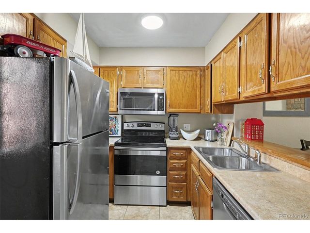 14324 E Hawaii Cir E, Aurora, CO 80012