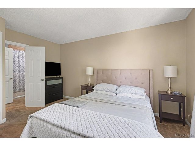 14324 E Hawaii Cir E, Aurora, CO 80012