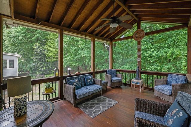 850 Lake Medlock Drive, Alpharetta, GA 30022