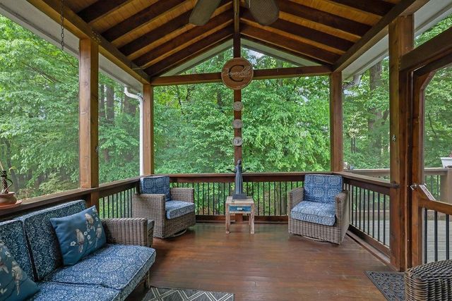 850 Lake Medlock Drive, Alpharetta, GA 30022