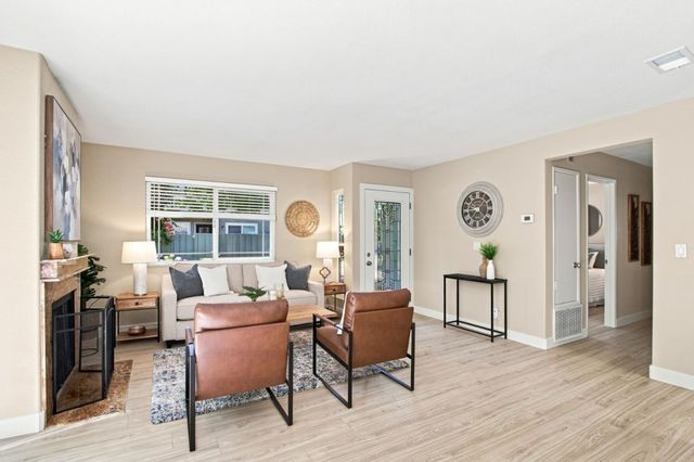 4882 Cherrythorne Lane, San Jose, CA 95129