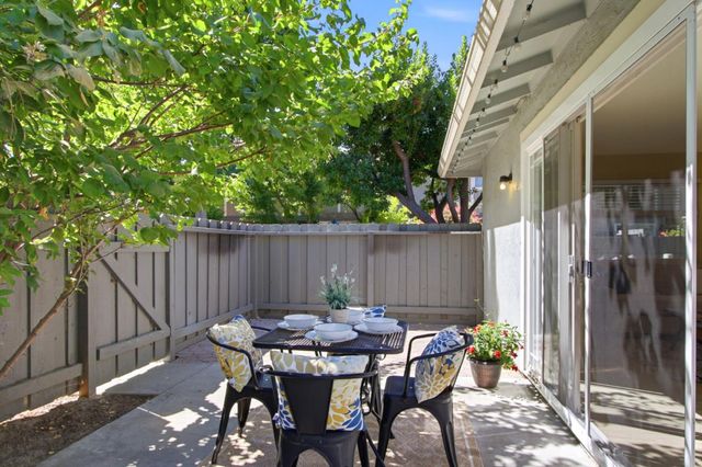 4882 Cherrythorne Lane, San Jose, CA 95129