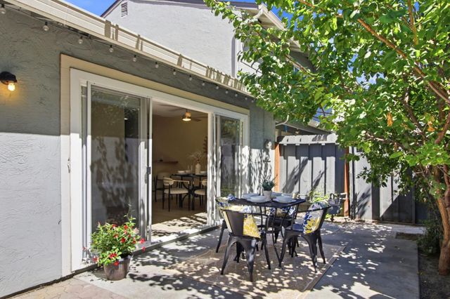 4882 Cherrythorne Lane, San Jose, CA 95129