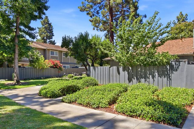 4882 Cherrythorne Lane, San Jose, CA 95129