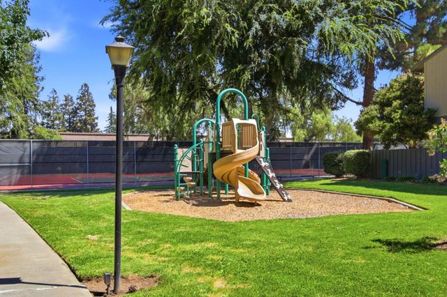 4882 Cherrythorne Lane, San Jose, CA 95129