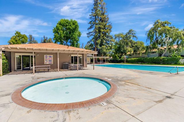 4882 Cherrythorne Lane, San Jose, CA 95129