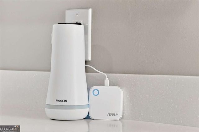 250 Lawrence Street, Adairsville, GA 30103