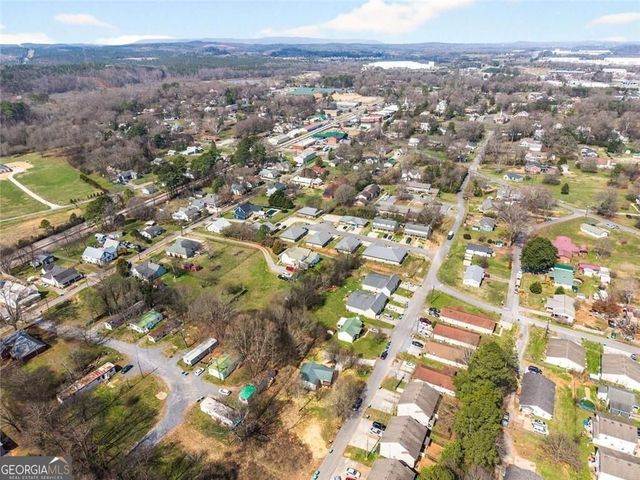 250 Lawrence Street, Adairsville, GA 30103