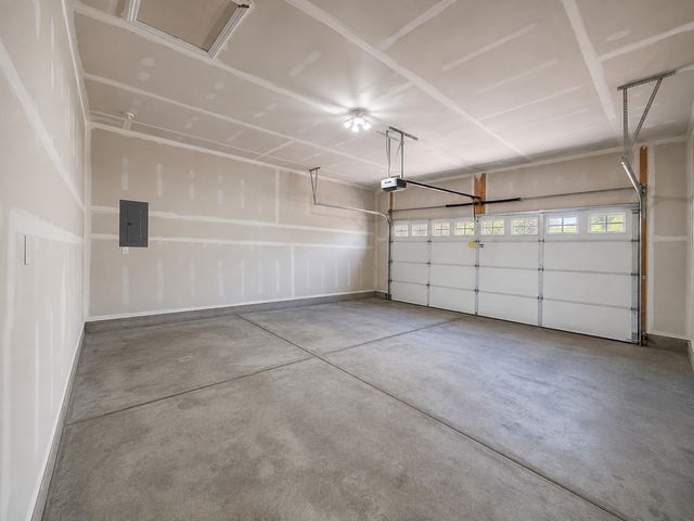 1200 Redtail Circle, Woodstock, IL 60098