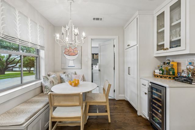 9807 Lakemere Drive, Dallas, TX 75238