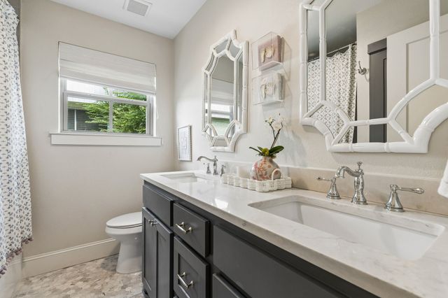 9807 Lakemere Drive, Dallas, TX 75238