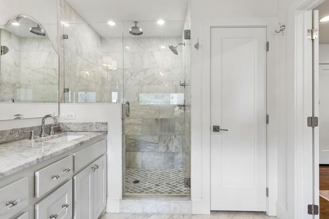 9807 Lakemere Drive, Dallas, TX 75238