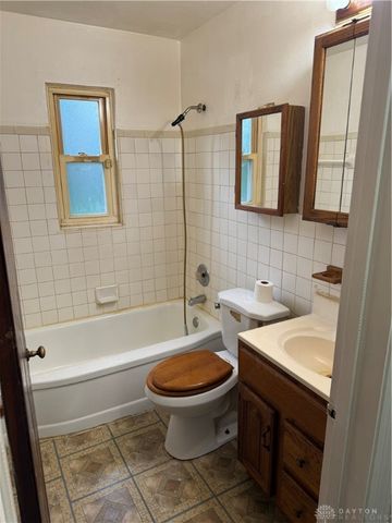 333 E Nottingham Road, Dayton, OH 45405