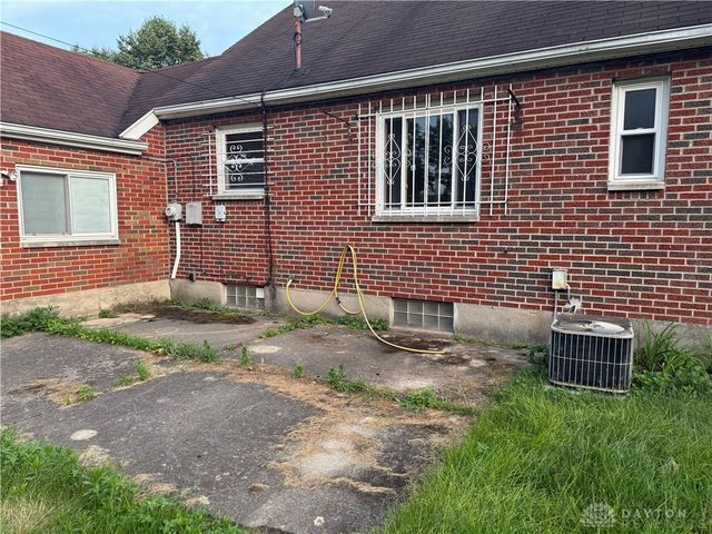 333 E Nottingham Road, Dayton, OH 45405