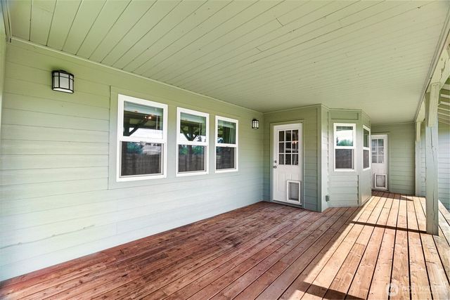 15617 148th Avenue SE, Yelm, WA 98597