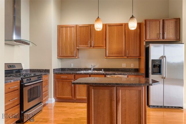 140 Village Crossing 4C, Bozeman, MT 59715