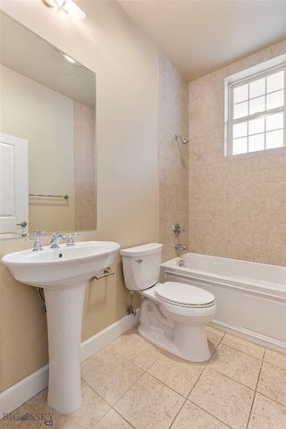 140 Village Crossing 4C, Bozeman, MT 59715