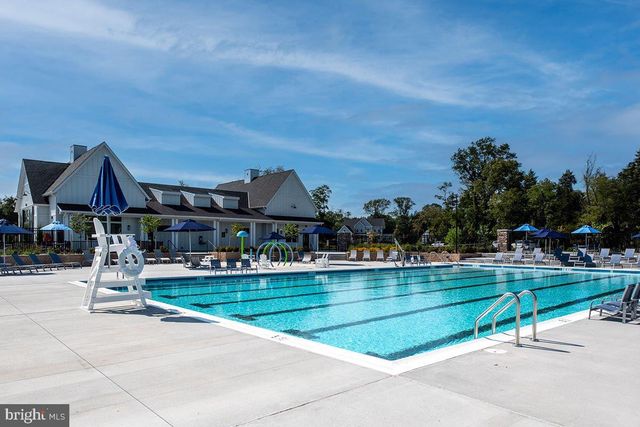 41122 CLEARFIELD MEADOW DR, Aldie, VA 20105