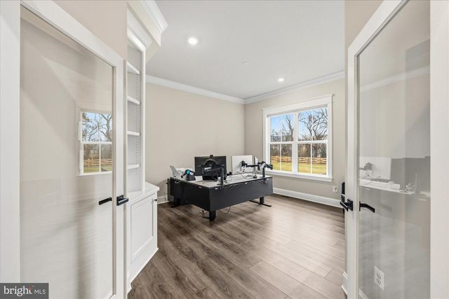 41122 CLEARFIELD MEADOW DR, Aldie, VA 20105