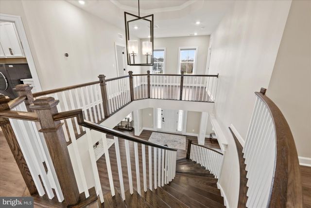 41122 CLEARFIELD MEADOW DR, Aldie, VA 20105