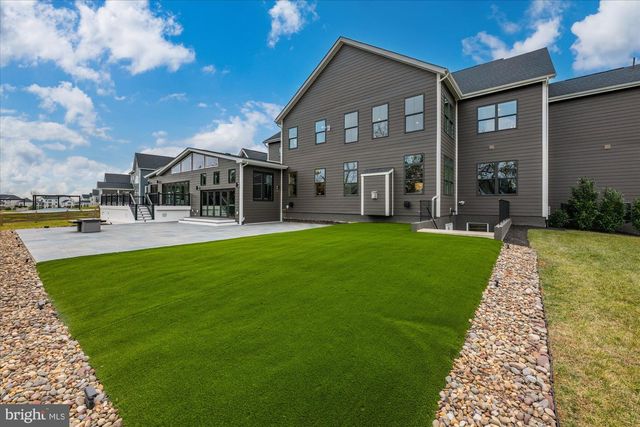 41122 CLEARFIELD MEADOW DR, Aldie, VA 20105