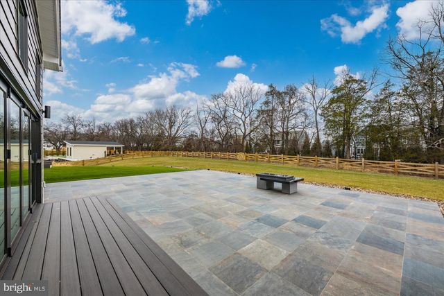 41122 CLEARFIELD MEADOW DR, Aldie, VA 20105