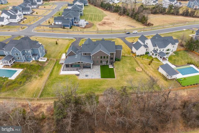 41122 CLEARFIELD MEADOW DR, Aldie, VA 20105