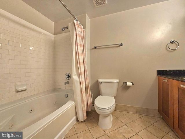 2451 MIDTOWN AVE #219, Alexandria, VA 22303