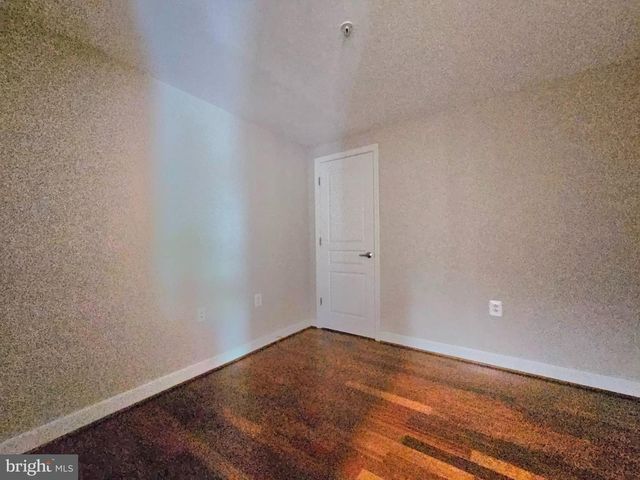 2451 MIDTOWN AVE #219, Alexandria, VA 22303