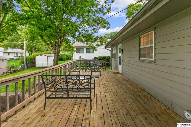 3425 S 114th Avenue, Omaha, NE 68144