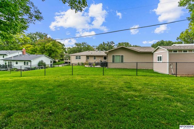 3425 S 114th Avenue, Omaha, NE 68144