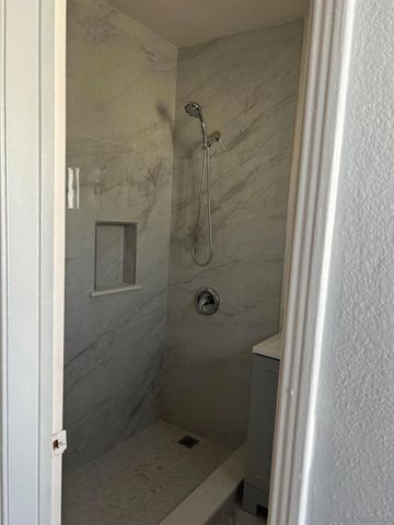 1648 E PLYMOUTH ST, Long Beach, CA 90805