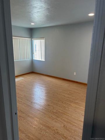 1648 E PLYMOUTH ST, Long Beach, CA 90805