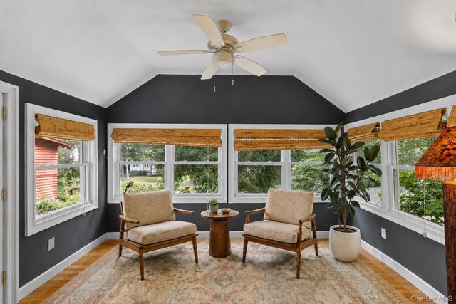 18 Walnut Avenue, Setauket, NY 11733