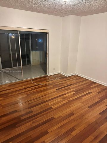 3115 N Palm Aire Dr 3115, Pompano Beach, FL 33069