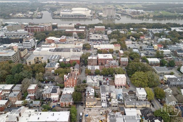 316 E State Street 3B, Savannah, GA 31401