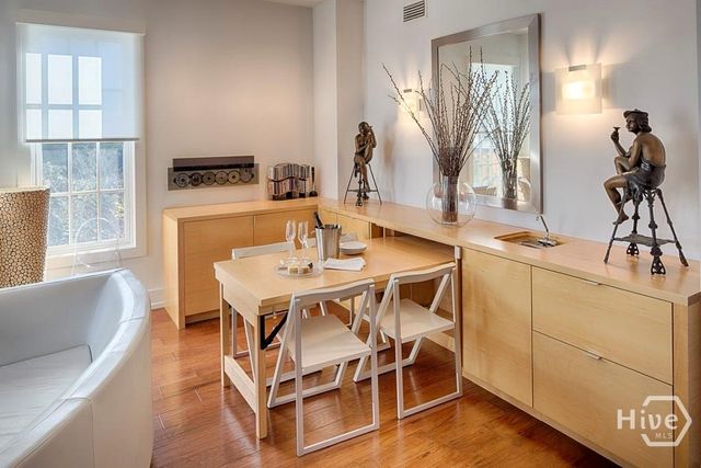 316 E State Street 3B, Savannah, GA 31401