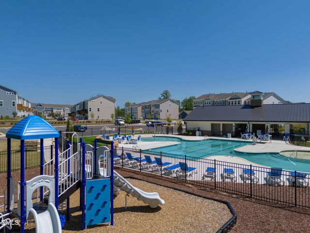 3125 Cathedral Comb Drive 267, Apex, NC 27502