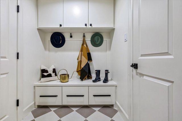 10519 Brinwood Drive, Houston, TX 77043