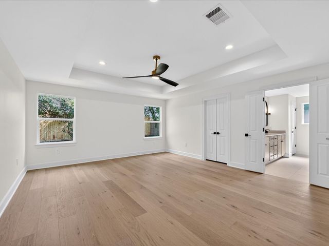 10519 Brinwood Drive, Houston, TX 77043