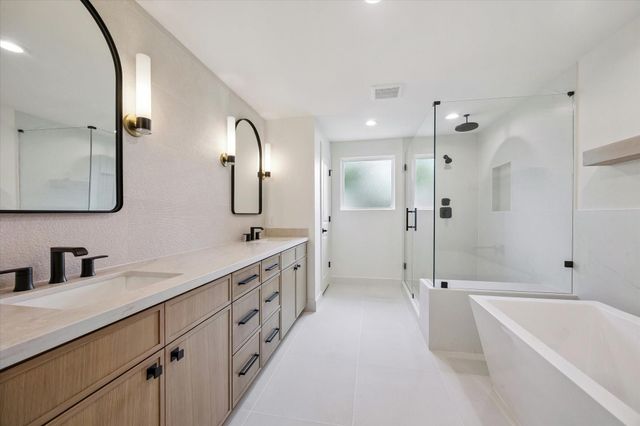 10519 Brinwood Drive, Houston, TX 77043