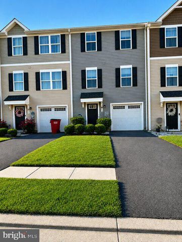 55 SNICKERS CT, Martinsburg, WV 25403