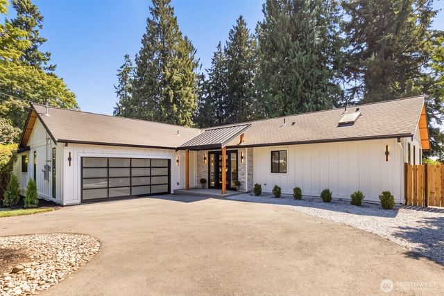 15729 Larch Way, Lynnwood, WA 98087