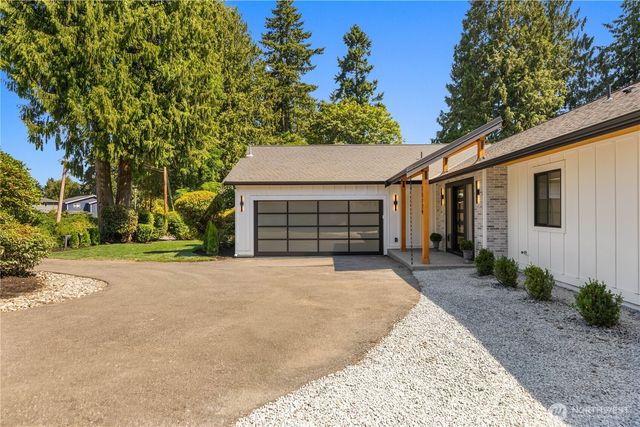 15729 Larch Way, Lynnwood, WA 98087
